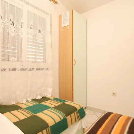 Apartments By The Sea Rukavac, Vis - 1154 Room photo